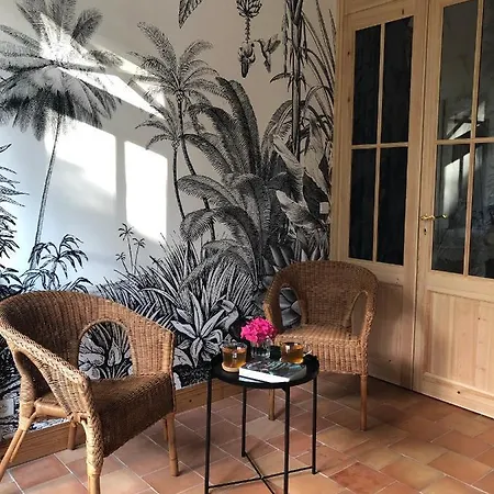 Maison M, Privée Accès Jardin Piscine Et Jacuzzi Près De