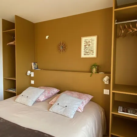 Maison M, Privee Acces Jardin Piscine Et Jacuzzi Pres De 3*