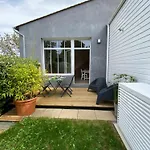 Maison M, Privee Acces Jardin Piscine Et Jacuzzi Pres De 3*