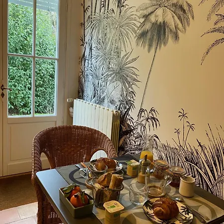 Maison M, Privee Acces Jardin Piscine Et Jacuzzi Pres De Panzió La Rochelle