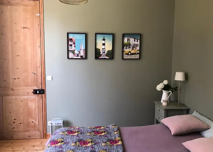 Maison M, Privée Accès Jardin Piscine Et Jacuzzi Près De La Rochelle (Charente-Maritime)